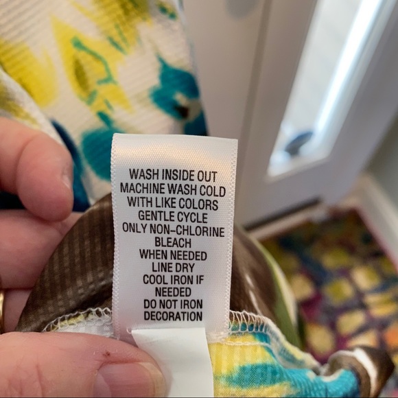 Apt 9 sz large, unique tank beautiful colors! - Picture 4 of 6